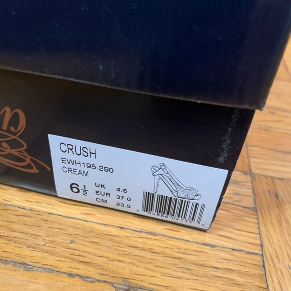 BEYONCÉ DEREON STUDDED CREAM HIGH HEELS - Picture 9 of 9